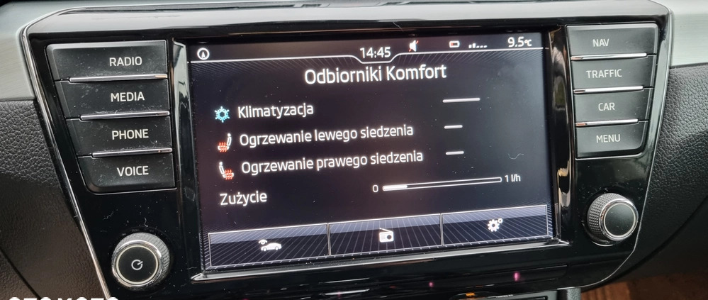 Skoda Superb cena 61900 przebieg: 298700, rok produkcji 2017 z Wojkowice małe 596